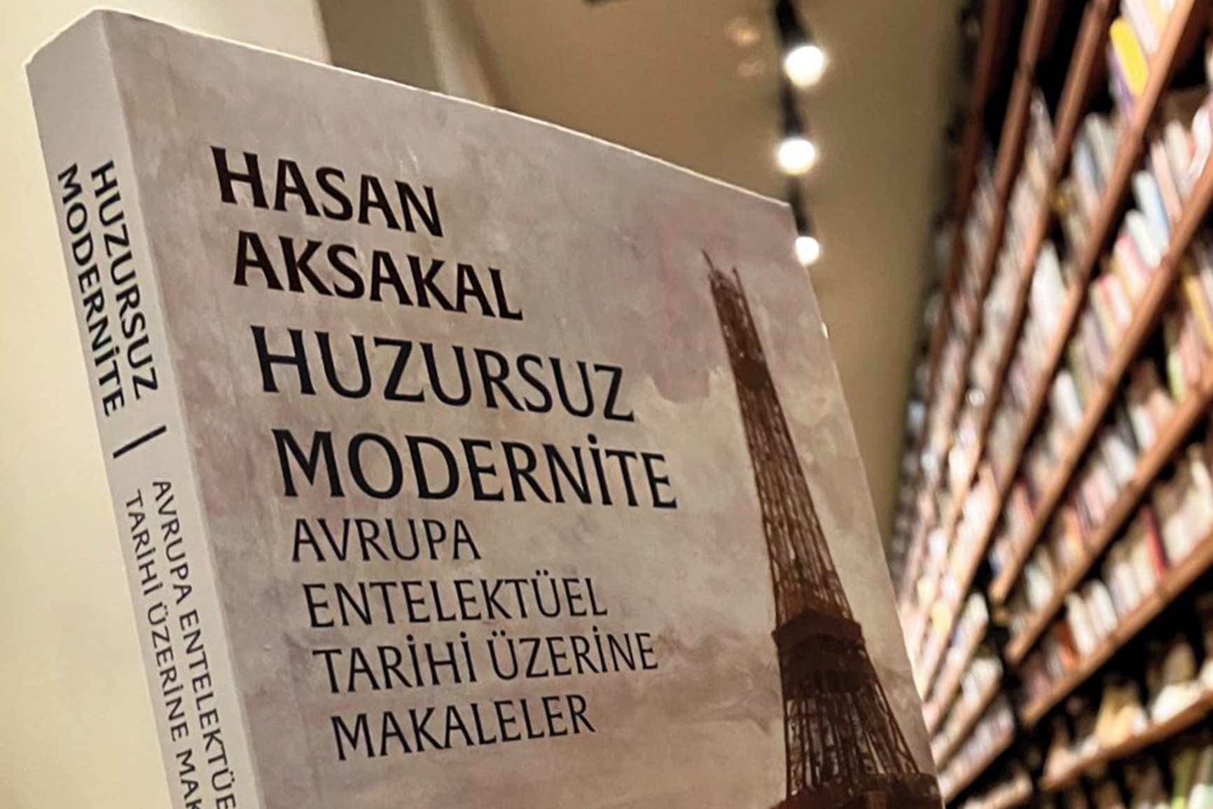 Modernitenin Huzursuzluğu ve “Huzursuz Modernite” Kitabı Üzerine Hasan Aksakal ile Röportaj